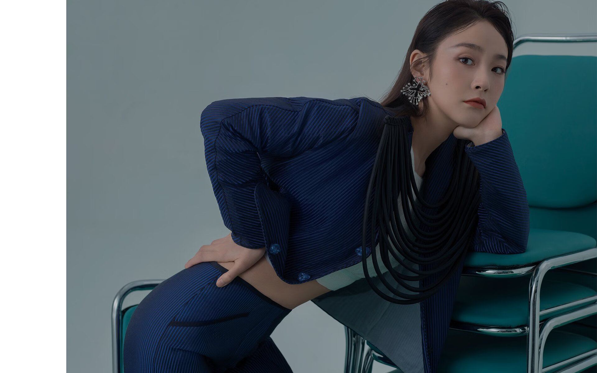 kaiyun中国官方网站-伊朗骑手卡尔·阿里·阿尔达比在巴黎奥运会上与“Porthos Maestro WH Z”马匹携手参赛，表现出色。