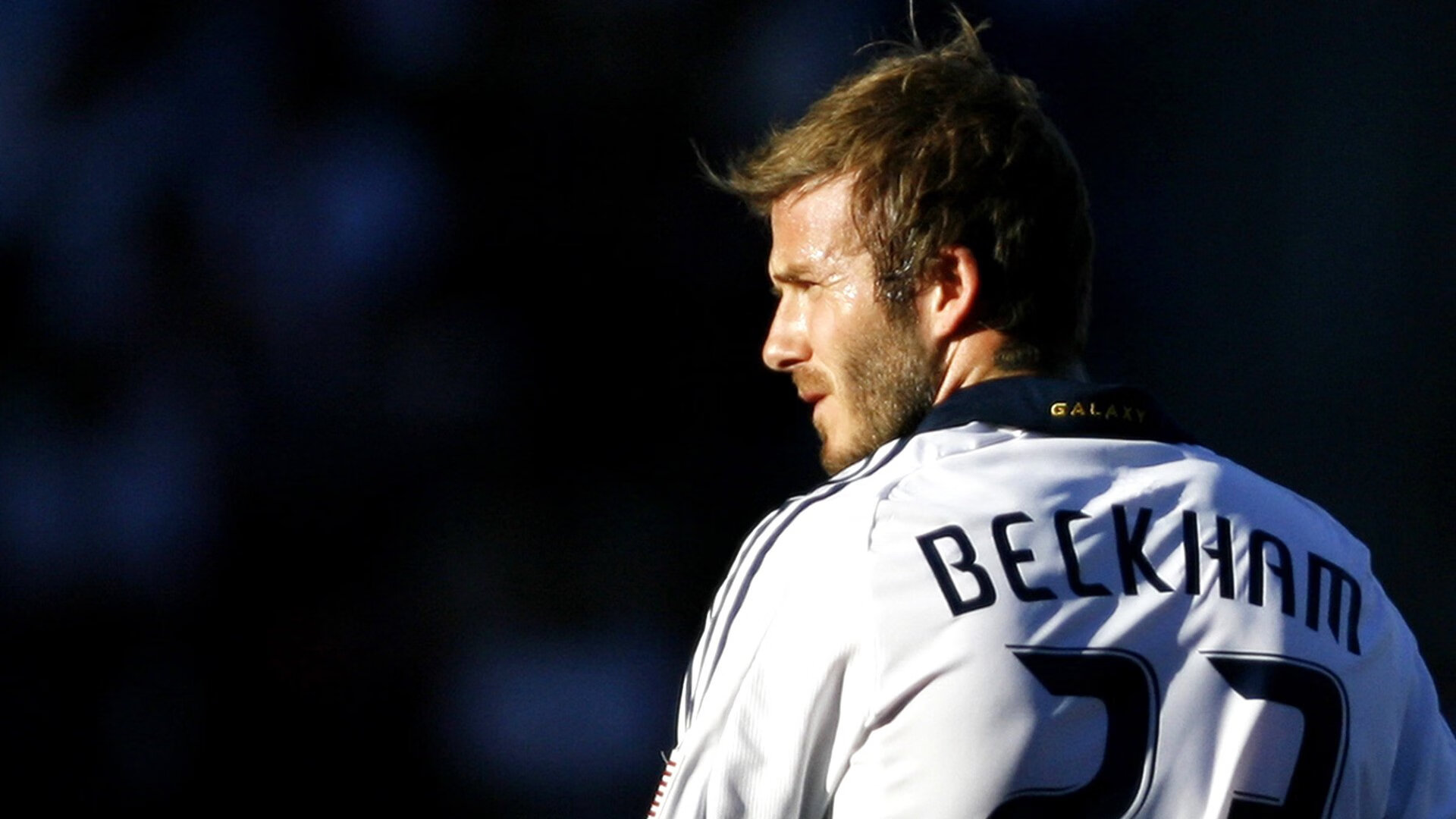 德甲不断提升移动裁判技术，确保比赛公正